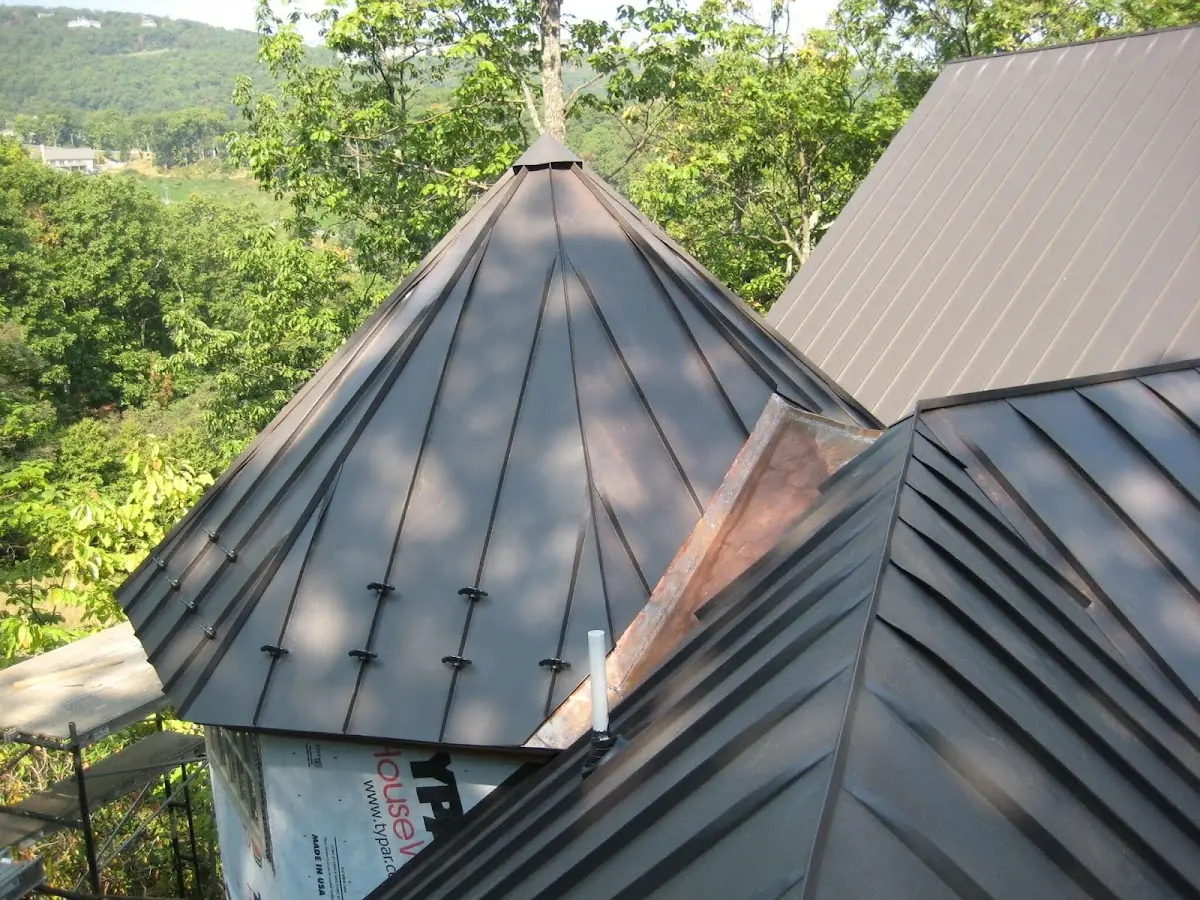 Professional Roof Tarp Installation by Craftsman Roofing in Morris