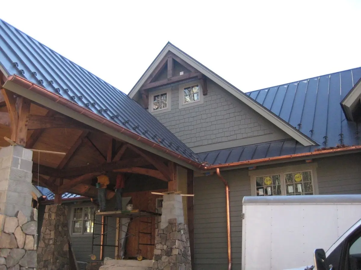 Craftsman Roofing team delivering quality roofing work in Morris